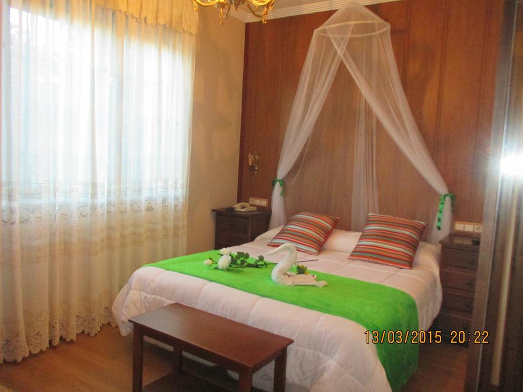 Hotel Playa Samil Vigo Rum bild